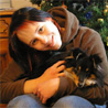7 décembre 2008 : Cheyenne dans mes bras, devant le sapin de Noël. :)